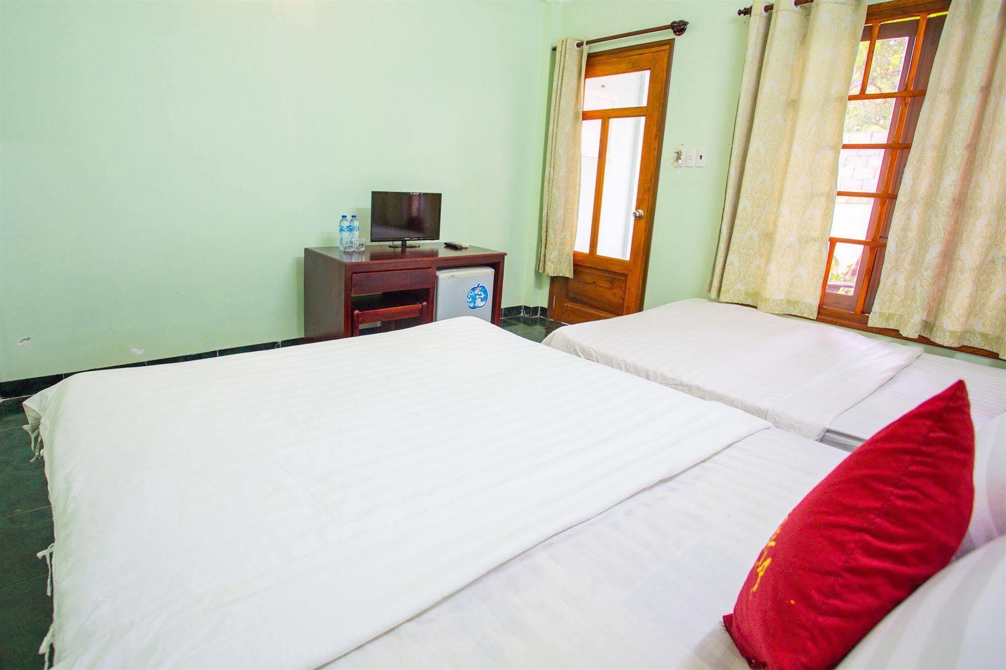 Bach Duong Hotel Фантхьет Экстерьер фото